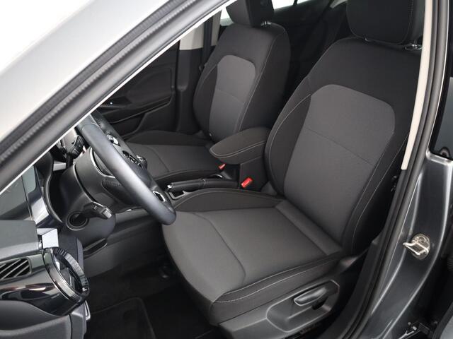 Skoda FABIA 1.0 TSI Ambition 95PK | Verlengde garantie | Navigatie via app | Parkeersensoren | Cruise control |