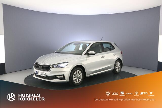 Skoda FABIA Ambition 1.0 TSI 110pk DSG Automaat Cruise control, Parkeersensoren, Stoelverwarming, Airco, DAB, Radio, LED koplampen, App connect, Bluetooth
