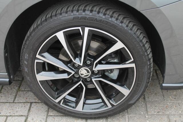 Skoda FABIA 1.0 TSI MONTE CARLO CLIMA CAMARA TREKHAAK