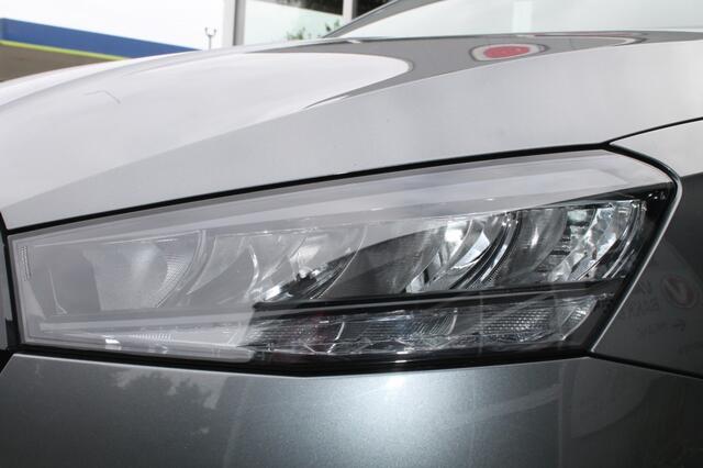 Skoda FABIA 1.0 TSI MONTE CARLO CLIMA CAMARA TREKHAAK