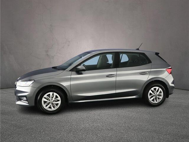 Skoda FABIA Ambition 1.0 TSI 110pk DSG Automaat Cruise control, Parkeersensoren, Stoelverwarming, Airco, DAB, Radio, Bluetooth, LED koplampen, App connect