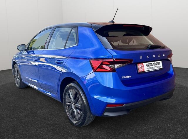 Skoda FABIA 1.0 TSI Style Bi-Tone: Stijlvol, Zuinig & Dealer onderhouden!