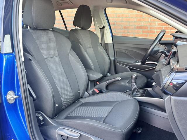 Skoda FABIA 1.0 TSI Style Bi-Tone: Stijlvol, Zuinig & Dealer onderhouden!