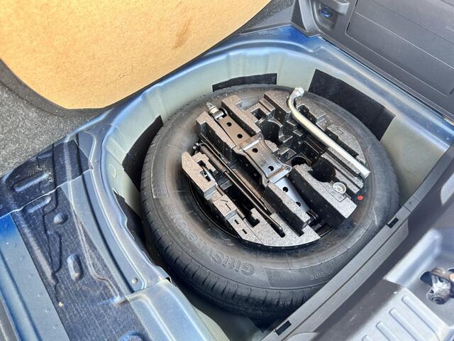 Skoda FABIA 1.0 TSI Style Bi-Tone: Stijlvol, Zuinig & Dealer onderhouden!