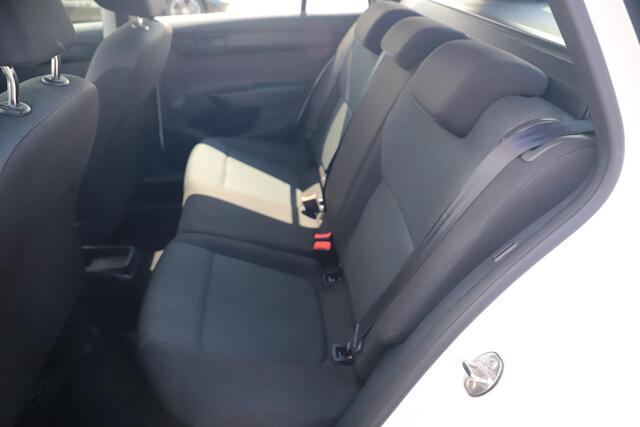 Skoda FABIA Combi 1.0 TSI Drive 95PK Airco Radio Stoelverwarming Elektrische Ramen