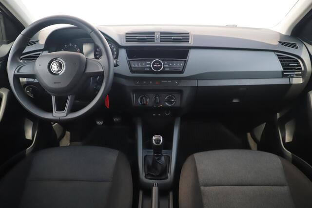 Skoda FABIA Combi 1.0 TSI Drive 95PK Radio Airco Stoelverwarming Parkeersensor