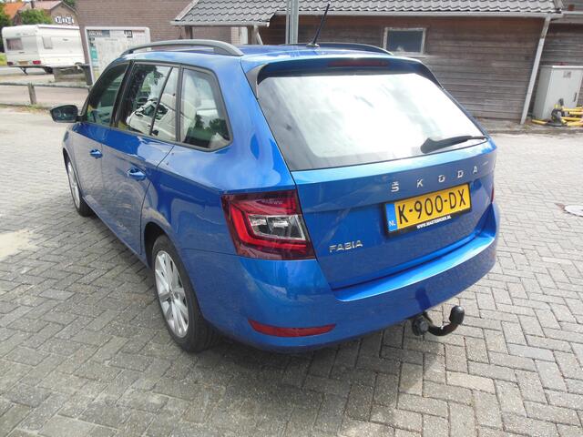 Skoda FABIA Combi 1.0 TSI Business Edition Staat in De Krim