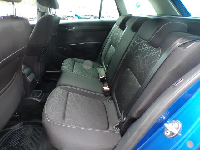 Skoda FABIA Combi 1.0 TSI Clever Sensoren / Cruise Control / Navigatie / Bluetooth / 15'' LMV