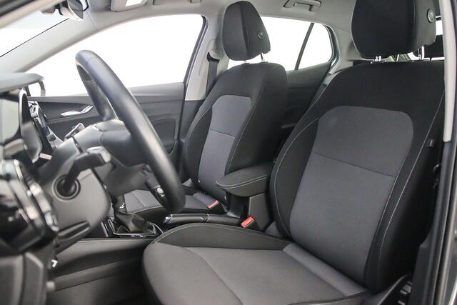 Skoda FABIA Ambition 1.0 TSI 110pk DSG Automaat Cruise control, Parkeersensoren, Stoelverwarming, Airco, LED koplampen, DAB, Radio, Bluetooth