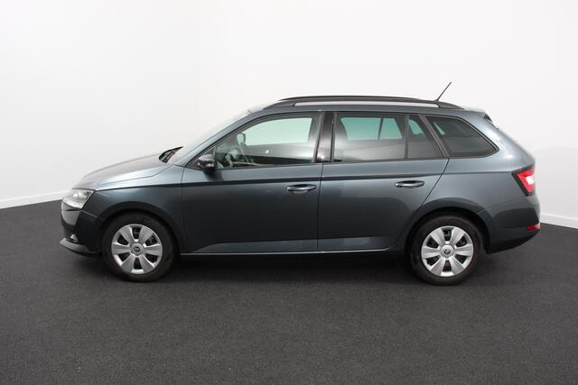 Skoda FABIA Combi 1.0 TSI DSG Ambition | Navigatie | App Connect | Camera | Cruise Control | Extra getint glas | Dab