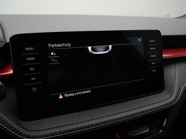 Skoda FABIA 1.0 TSI 95 pk Monte Carlo | Navigatie | Parkeersensoren achter | Virtual Cockpit | Keyless