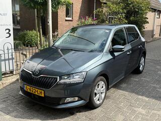 skoda-fabia-1.0-tsi-ambition