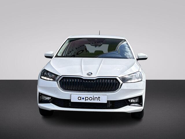 Skoda FABIA 1.0 TSI Essence | Carplay | Airco | Parkeersensoren achter |