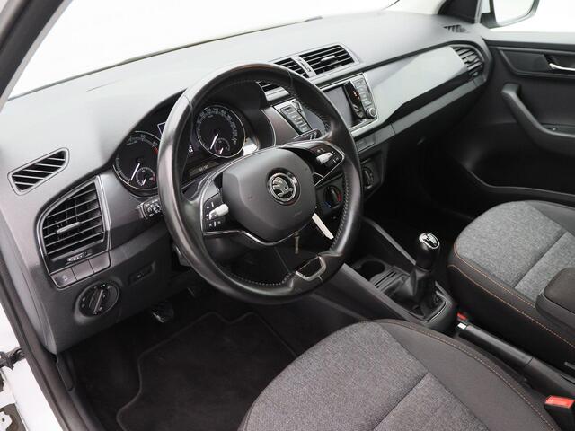 Skoda FABIA Combi 1.0 TSi Business Edition | Trekhaak | Airco | Cruise Control | Navigatiesysteem | 16 Inch