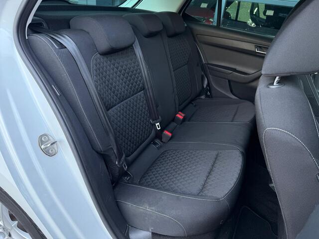 Skoda FABIA 1.0 MPI Style Clima Cruise PDC LED