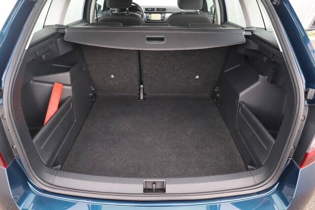 Skoda FABIA Combi 1.0 TSI Business Edition 95PK Carplay Android Navigatie 16 inch LMV Airco Cruise Control Parkeersensor Lava Blue Metallic!