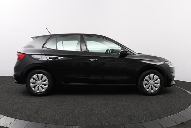 Skoda FABIA 1.0 TSI Ambition | Lage km.stand! | Navigatie | Carplay/Android Auto |