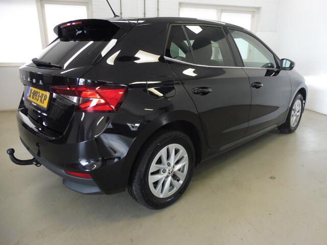 Skoda FABIA 1.0 TSI Business Edition Trekhaak | LED | Apple Carplay/Android | PDC | 1e eig | NL auto