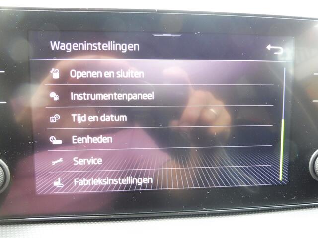 Skoda FABIA 1.0 TSI Business Edition Trekhaak | LED | Apple Carplay/Android | PDC | 1e eig | NL auto