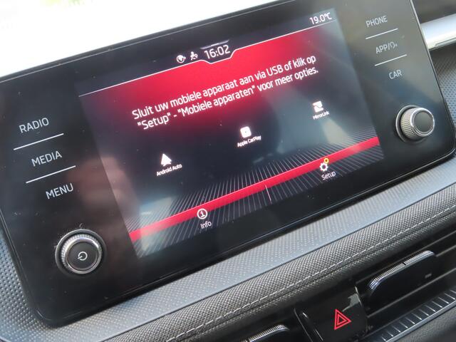 Skoda FABIA 1.0 TSI Style | automatische airco | parkeersensoren | led | parkeersensoren