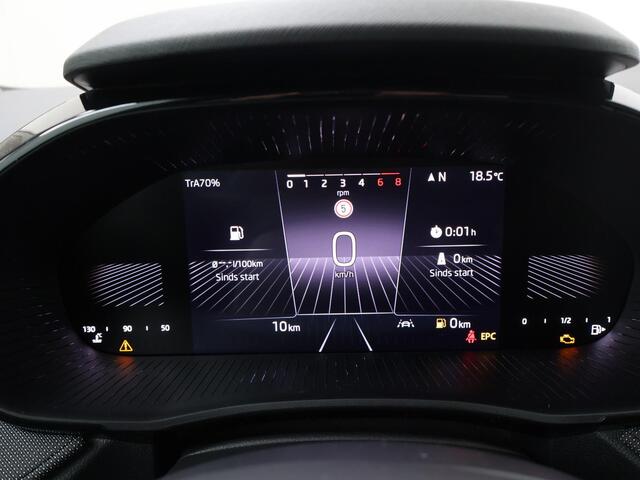 Skoda FABIA Selection 1.0 TSI 95 pk 17" All-season | Apple CarPlay / Android Auto | Parkeersensoren | Cruise control | Getint glas |