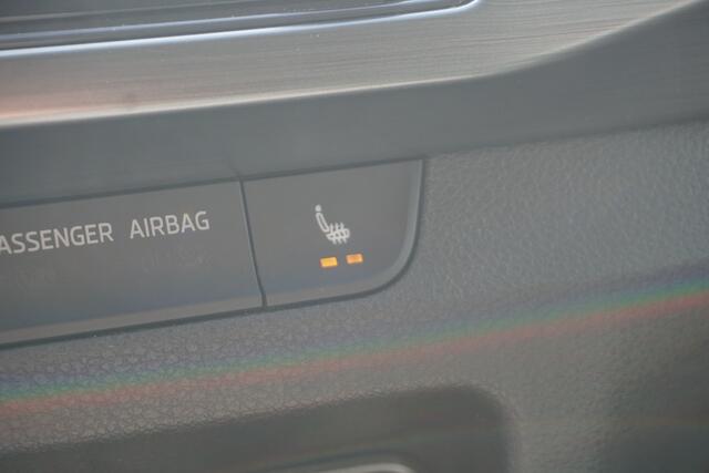 Skoda FABIA 1.2 TSI JOY | CLIMATE | STOELVERWWARMING | PDC | CRUISE |