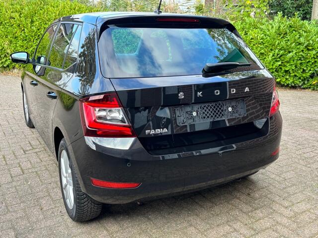 Skoda FABIA 1.0 TSI Ambition DSG