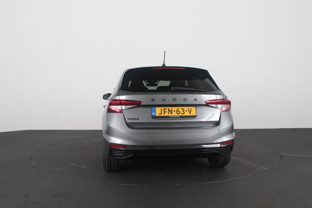 Skoda FABIA 1.0 TSI Monte Carlo (116pk) > Winterpakket Plus/Zwart dak/Camera...