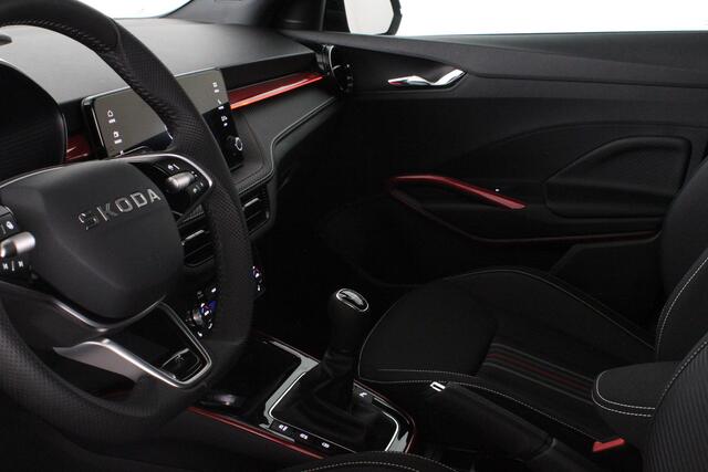 Skoda FABIA 1.0 TSI Monte Carlo (116pk) > Winterpakket Plus/Zwart dak/Camera...