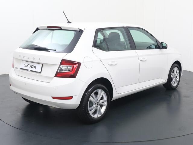 Skoda FABIA 1.0 TSI Ambition | 95 PK | Climate control | Cruise control | Apple Carplay/Android Auto |