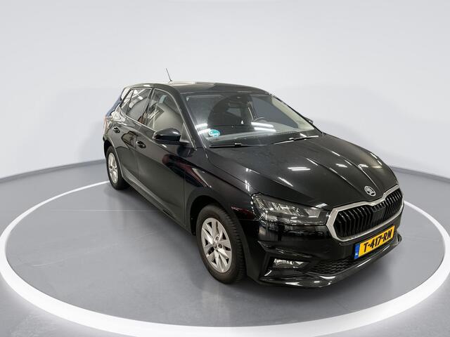 Skoda FABIA 1.0 TSI 95pk Ambition · Apple/Android Car · P-Sensoren · Airco · DAB · Cruise Control · Getint Glas · 15'' Inch · Garantie t/m 22-08-2027 of 100.000km