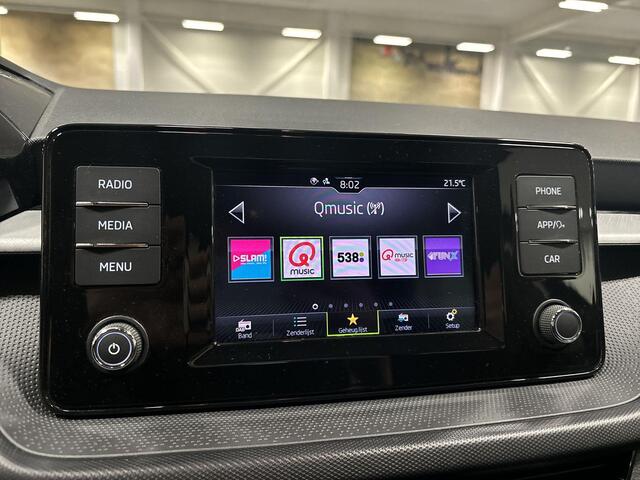 Skoda FABIA 1.0 TSI 95pk Ambition · Apple/Android Car · P-Sensoren · Airco · DAB · Cruise Control · Getint Glas · 15'' Inch · Garantie t/m 22-08-2027 of 100.000km