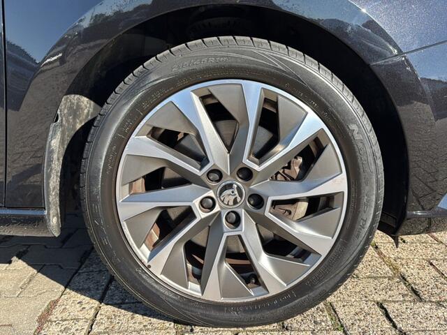 Skoda FABIA 1.0 TSI DSG AMBITION CLEVER CAMERA/NAVI/CARPLAY/ACC/STOELVERW