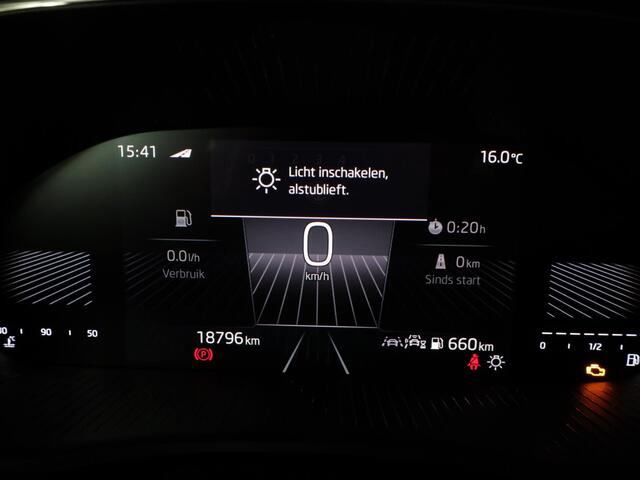 Skoda FABIA 1.0 TSI Business Edition 95 pk | Verlengde garantie | Navigatie via App | Parkeersensoren | Achteruitrijcamera | Stoelverwarming |