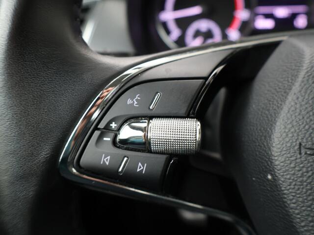 Skoda FABIA Combi 1.0 TSI Business Edition | 95 PK | Automaat | Cruise control | Apple Carplay/Android Auto |