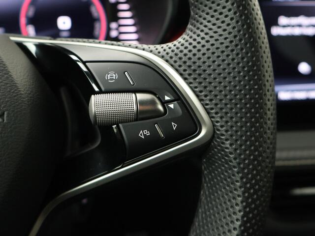 Skoda FABIA 1.0 TSI Monte Carlo | 115 PK | Automaat | Achteruitrij camera | Parkeersensoren | Navigatie | Cruisecontrol