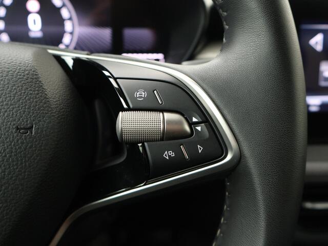 Skoda FABIA 1.0 TSI Selection | 115 PK | Automaat | Navigatie | Apple CarPlay/ Android auto | Parkeersensoren achter