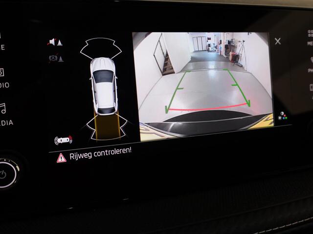 Skoda FABIA 1.0 TSI Monte Carlo 115 PK DSG | Verlengde garantie | Navigatie via app | Cruise control | Stoelverwarming |