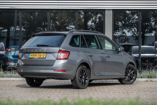 Skoda FABIA Combi 1.0 TSI DSG Ambition Black Edition | 16 inch | LED koplampen | Navi by App | PDC | Stoelverw.