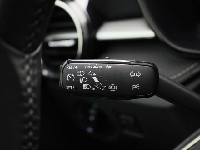 Skoda FABIA 1.0TSI/95PK Business Edition · Apple/Android Car Play · Camera + Parkeersensoren · Keyless · Garantie t/m 13-10-2028 of 100.000km