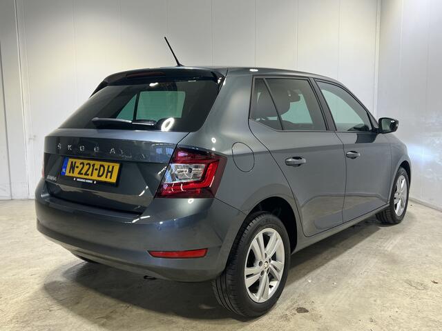 Skoda FABIA 1.0 TSI Ambition | Apple Carplay/Android Auto | Lichtmetalen Velgen 15" | Cruise Control | Airco |
