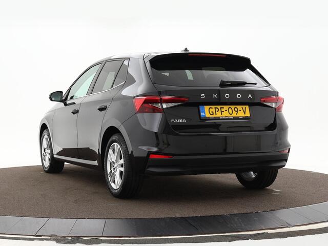 Skoda FABIA 1.0 TSI 115pk DSG Business Edition · Apple/Android Car Play · Camera · P-Sensoren · Cruise Control · Keyless · 16'' Inch · Garantie t/m 27-10-2028 of 100.000km