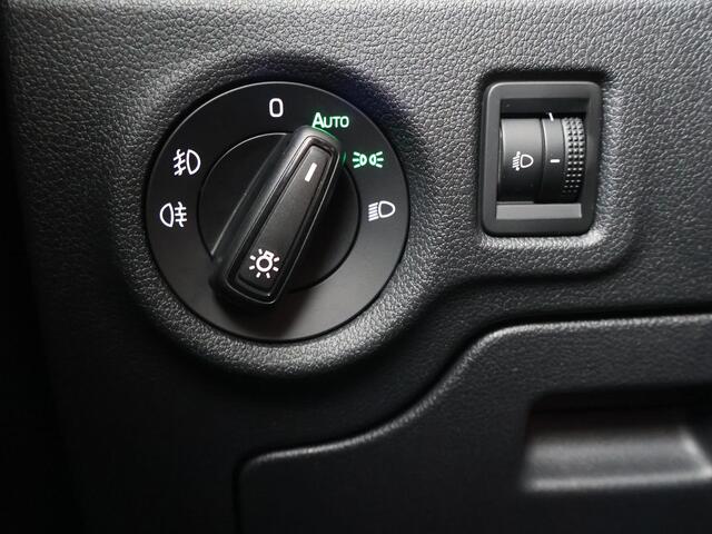 Skoda FABIA Selection 1.0 TSI 115 PK DSG Automaat | Trekhaak | 16" Lichtmetalen velgen | Apple Carplay/Android Auto |