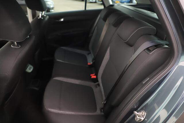 Skoda FABIA Combi 1.0 TSI Business Edition 95PK Trekhaak 16 inch LMV Navigatie Carplay Android Airco Cruise Control Parkeersensor Getint Glas