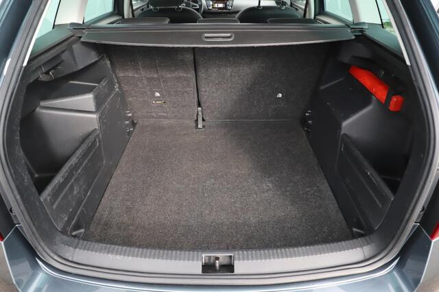 Skoda FABIA Combi 1.0 TSI Business Edition 95PK Trekhaak 16 inch LMV Navigatie Carplay Android Airco Cruise Control Parkeersensor Getint Glas