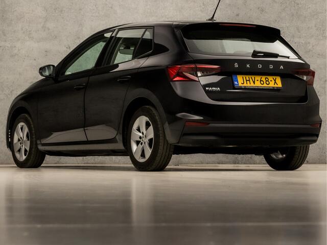 Skoda FABIA 1.0 TSI Sport Automaat (APPLE CARPLAY, GROOT NAVI, STOELVERWARMING, ADAPTIVE CRUISE, SPORTSTOELEN, LED KOPLAMPEN, LANE ASSIST, NIEUWE APK, NIEUWSTAAT)