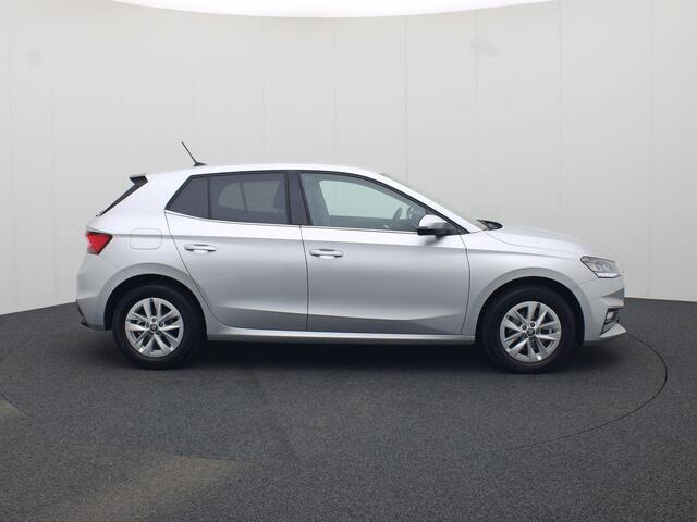 Skoda FABIA 1.0TSI/115PK Selection DSG · Apple/Android · Parkeersensoren · Stoelverwarming · Garantie tot 01-03-2029 of 60000km
