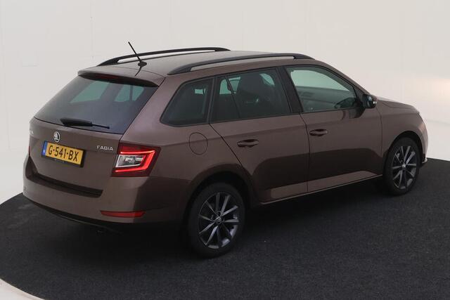 Skoda FABIA Combi 1.0 Business Edition Plus / PARK. SENSOREN/ SMARTLINK/ CLIMA/ GETINT GLAS/ 16" LMV