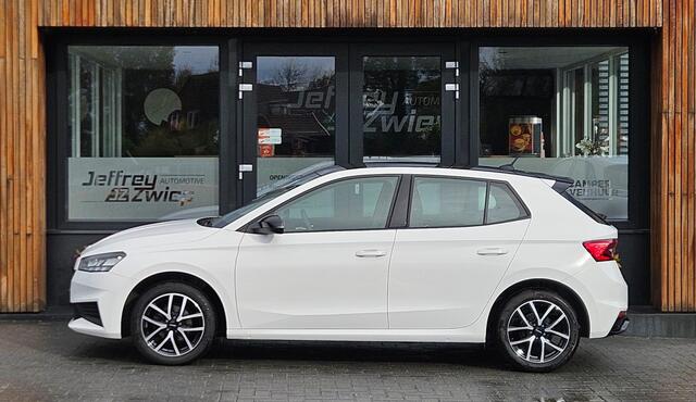 Skoda FABIA 1.0 MPI Ambition stoelverwarming. led.