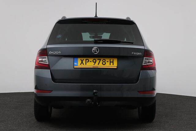 Skoda FABIA Combi 1.0 Clever | Carplay/Android auto | Trekhaak | Stoelverwarming |